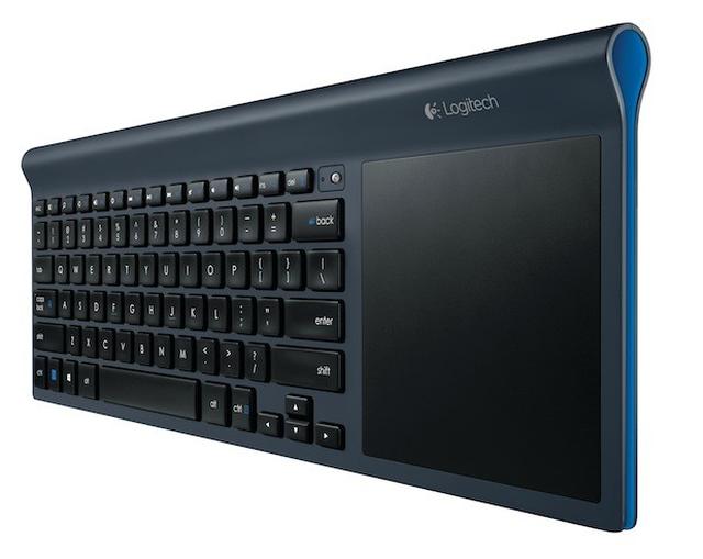 Korzystaj z komputera łatwiej i przyjemniej dzięki Logitech Wireless All-in-One Keyboard TK820