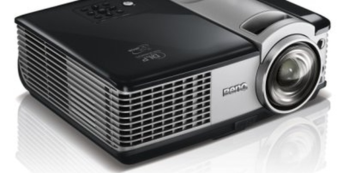 BenQ MP525ST – nowy projektor Short Throw