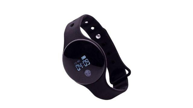 Hykker SmartyFit 3 - Inteligentna opaska za jedyne 49,99 zł w Biedronce!