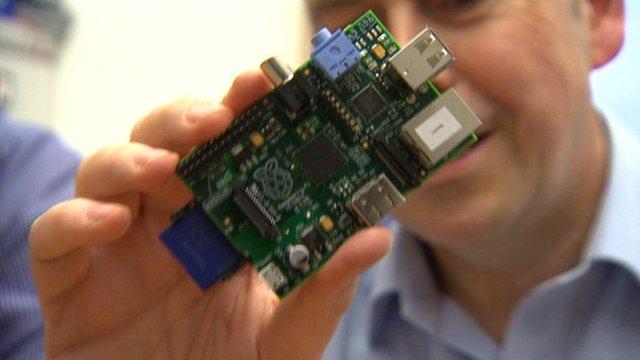 Raspberry Pi 2 - Filigranowy Komputer Z Windowsem 10