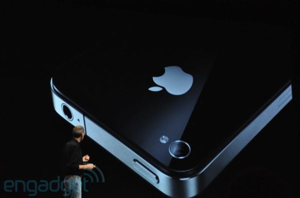 Apple iPhone 4 - debiut nowego smarfona