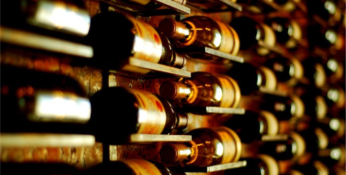 Jak Przechowywać Wino?