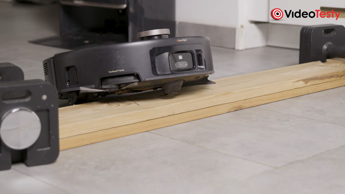 MOVA Z60 Ultra Roller Complete na wysokim progu