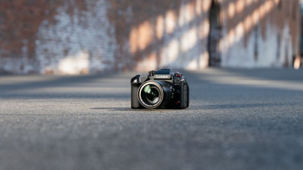 Premiera Panasonic Lumix GH7 - PDAF, bezstratne audio, nowy sensor!