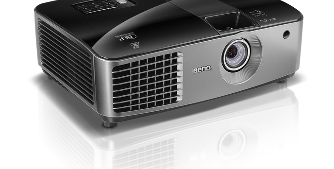 BenQ MX717 – nowy, uniwersalny projektor 4.000 ANSI
