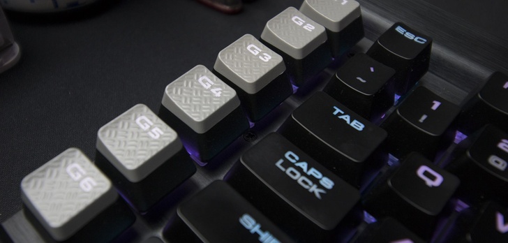 Corsair Zmienia Oblicze Gamingowego Sprzętu - Kable O(d)padają!