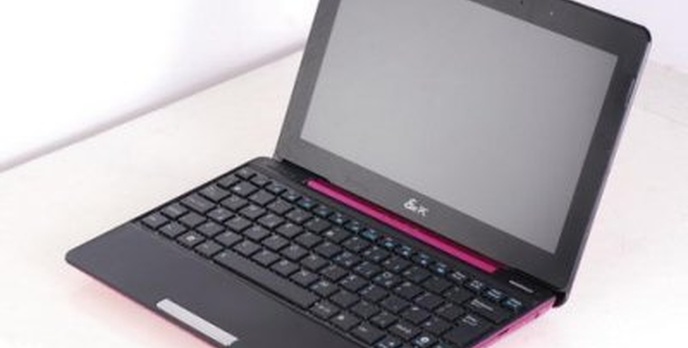Asus Eee PC 1008P-KR – netbook z nową platformą Intela i ze specjalnym akumulatorem