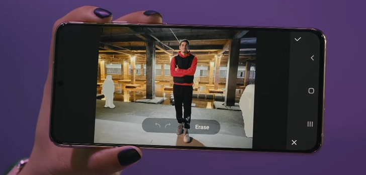 AI Samsunga Galaxy S21 wymaże niechciane osoby ze zdjęć