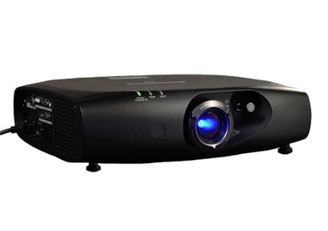 Połączenie diod LED z laserem zastępuje tradycyjne lampy w nowych projektorach Panasonic