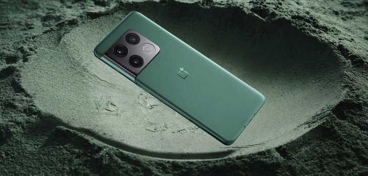 Ale gigant! OnePlus 10 Pro na oficjalnych grafikach odkrywa ogromną wyspę aparatów