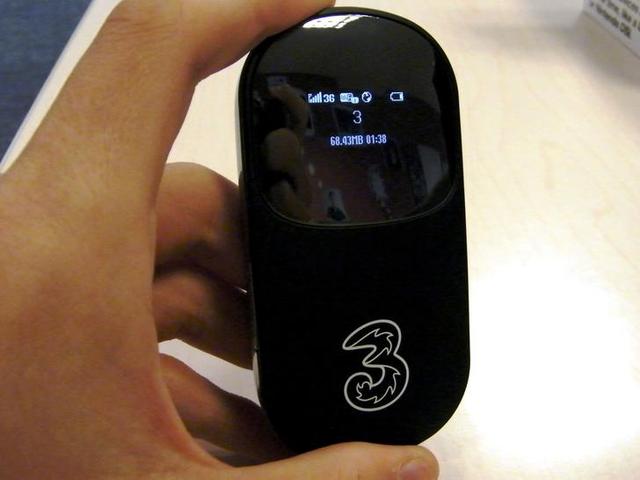 Test cenionego routera HUAWEI E585