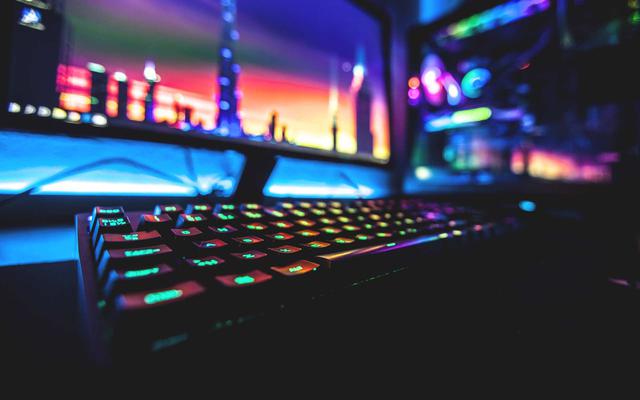 Tanie mechaniki z pełnym podświetleniem od polskiego producenta - SPC Gear!