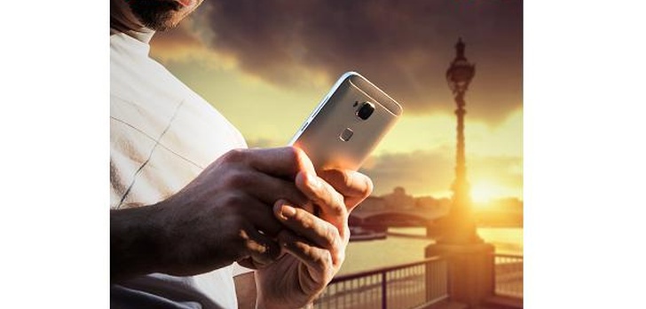 Smartfon Huawei G8 - Połączenie Inteligentnych Rozwiązań w Niskiej Cenie!