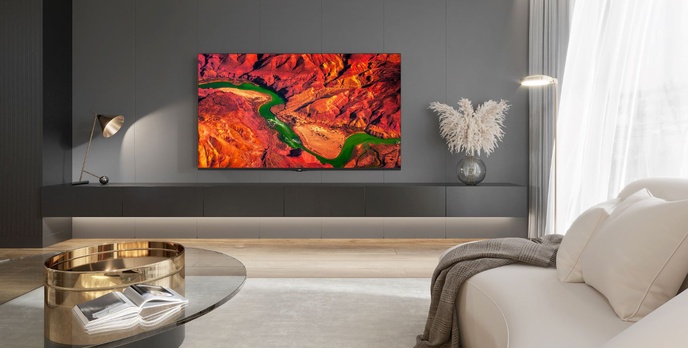 JVC przedstawia nową linię telewizorów QLED 4K