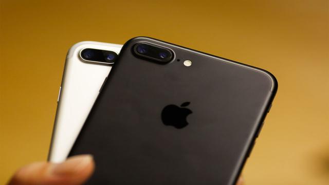 Problem z mikrofonem w iPhonie 7 i iPhonie 7 Plus - Sprawa rozwiązana?