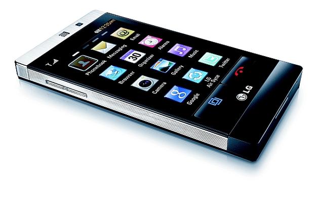 LG Mini GD880 - mini jest znowu trendy
