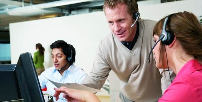 Od open space do UC – trendy w komunikacji biurowej