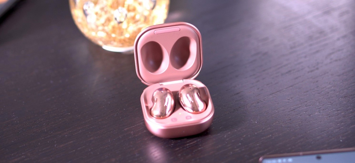 Etui słuchawek Samsung Galaxy Buds Live ma nowy kształt