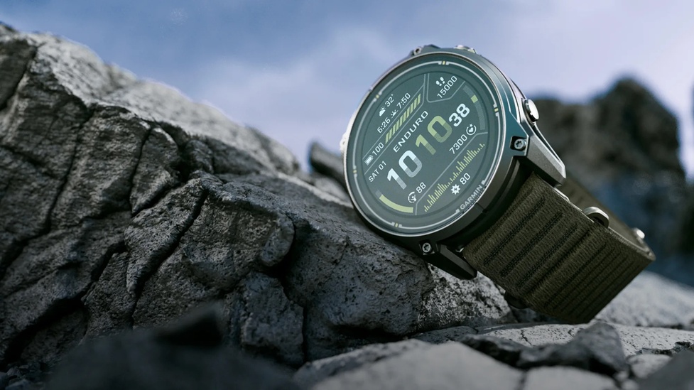 Premiera Garmin Enduro 4 - aż 90 dni pracy zegarka na jednym ładowaniu!