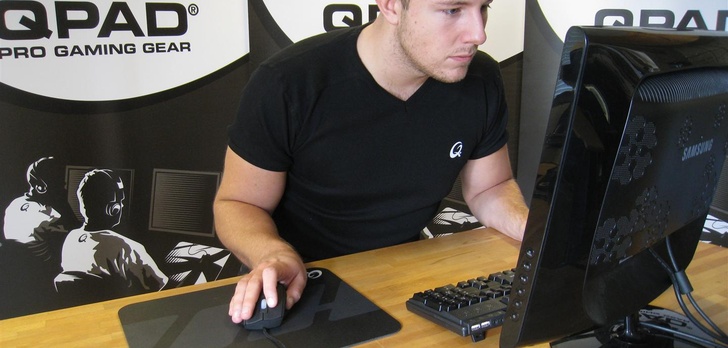 HeatoN - podkładka pod mysz dla graczy firmy QPAD