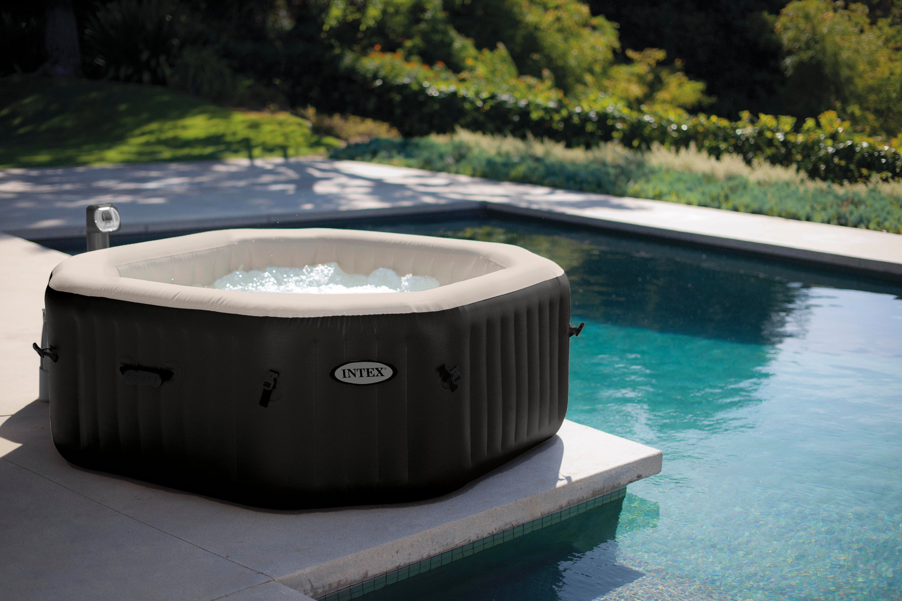 TOP 3 Dmuchanych jacuzzi Baseny ogrodowe z hydromasażem VideoTesty.pl