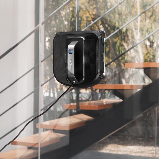 Robot CECOTEC Conga WinDroid 970 na szybie