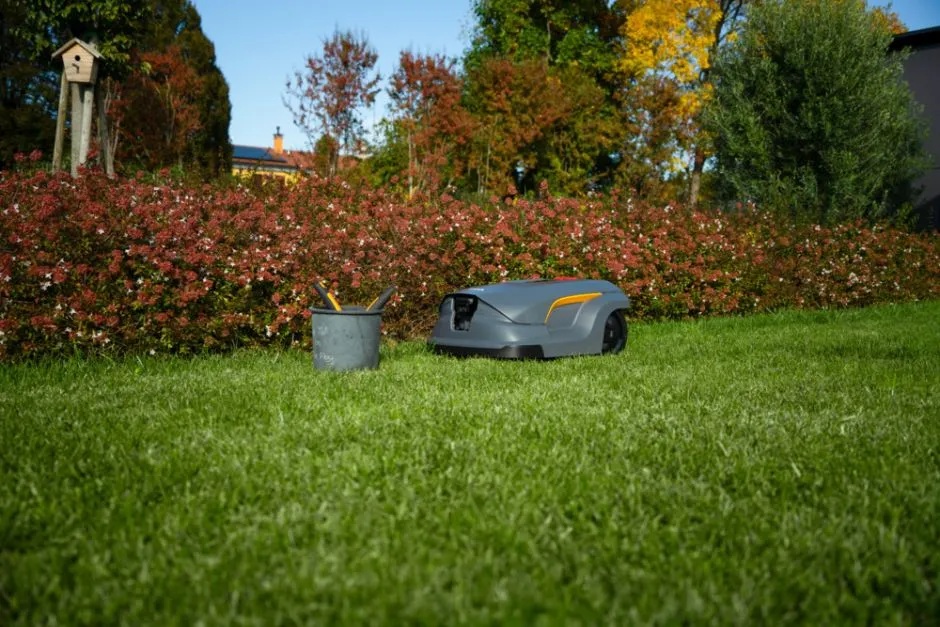 robot autonomiczny koszący Stiga A 50v