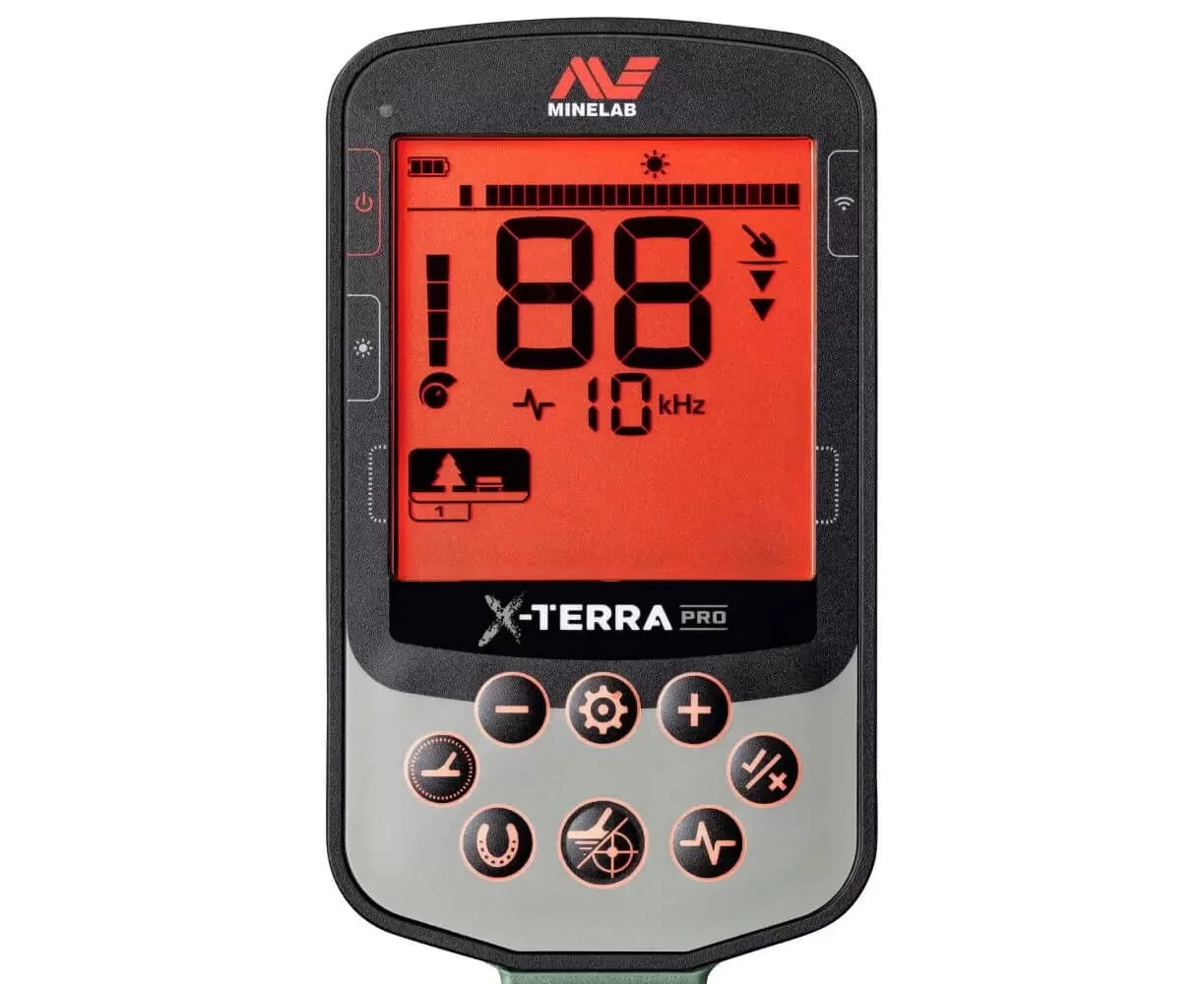 Minelab X-Terra Pro wyświetlacz