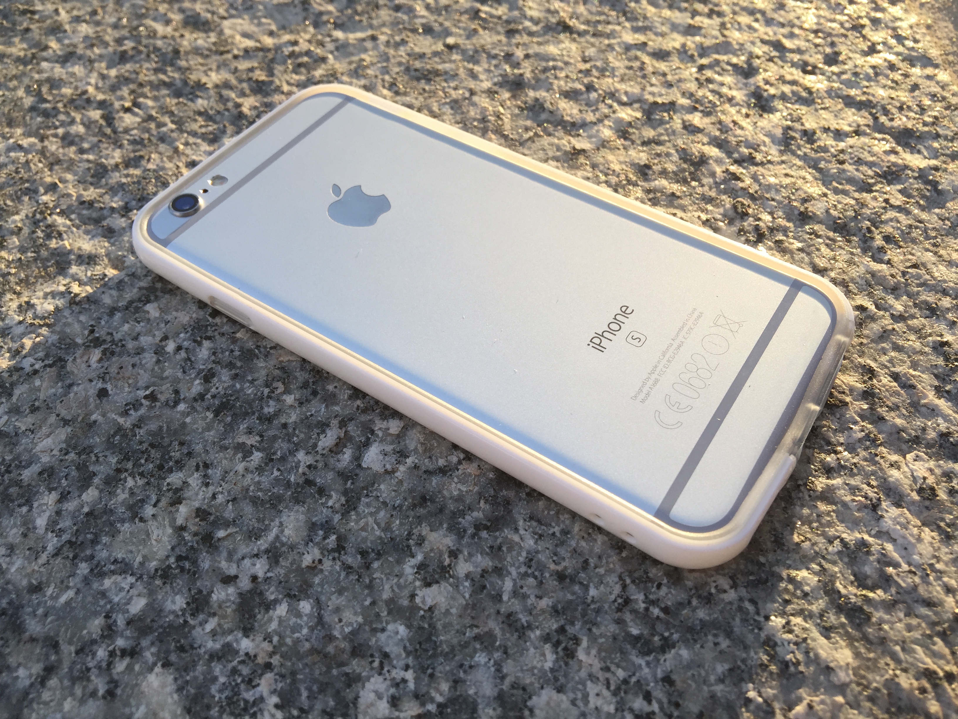 iPhone 6S vs Apple iPhone 6 16